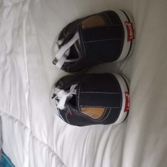 COPY - Navy blue women's  Levi canvas shoes - Picture 3 of 6